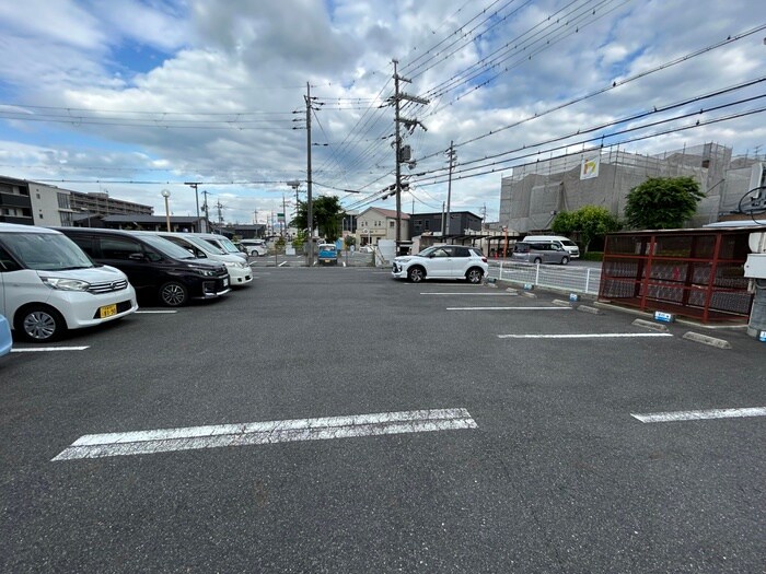 リバーハイツ間宮の物件外観写真