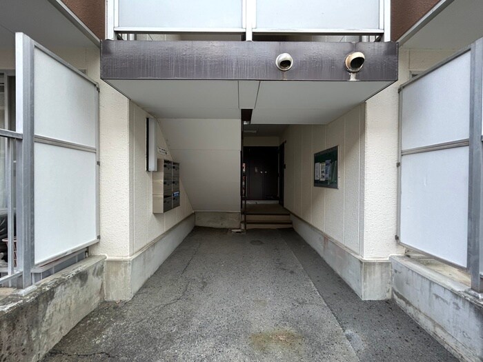 リバーハイツ間宮の物件外観写真