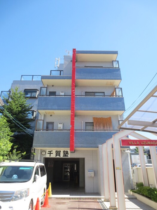 ヴィラ太秦の物件外観写真