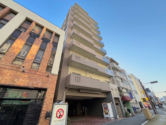 ルクシ－ル伊丹の物件外観写真