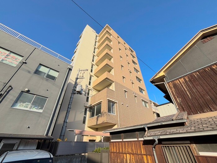 ルクシ－ル伊丹の物件外観写真