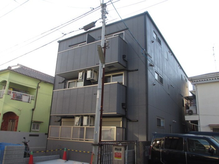 クリアエスト尼崎の物件外観写真