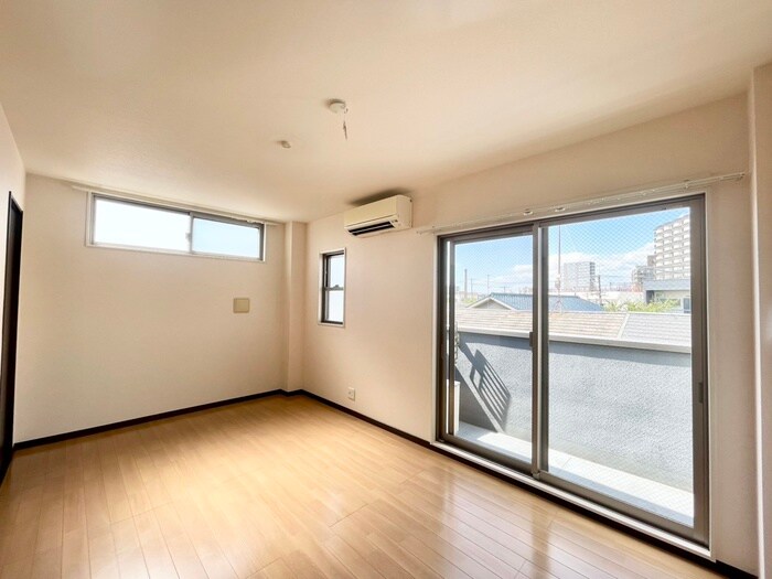 クリアエスト尼崎の物件内観写真