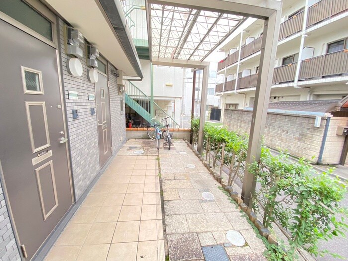 メゾン壬生の物件外観写真