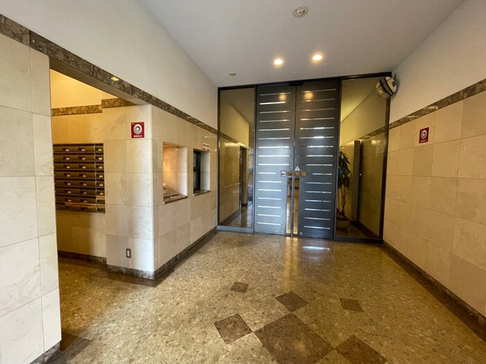 ドミ－ルタワ－幸大の物件外観写真