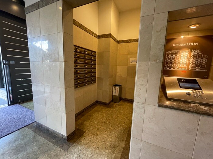 ドミ－ルタワ－幸大の物件外観写真