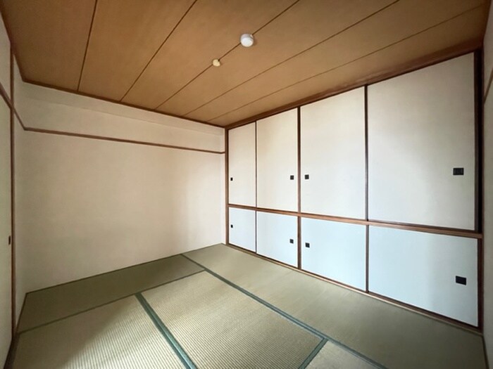 バーンフリート寝屋川の物件内観写真