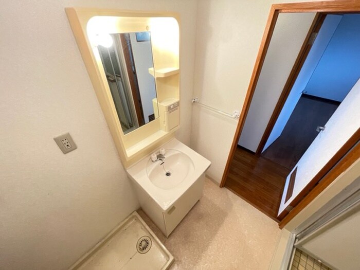 バーンフリート寝屋川の物件内観写真