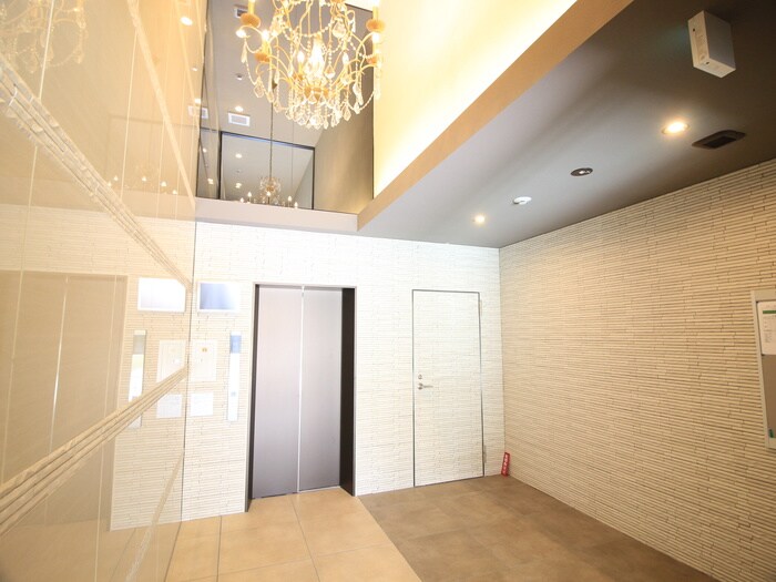 カーサ マリーナ モンテカルロの物件外観写真