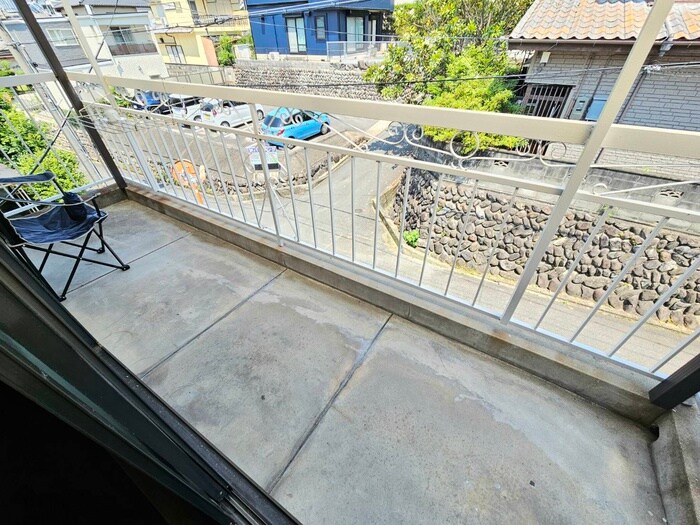 丘の上にある春のLa tortaの物件内観写真