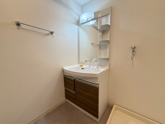 緑地ＪIＲＯ－２の物件内観写真