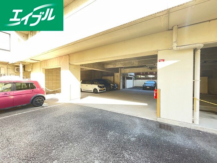 ルナシャトー白鳥の物件外観写真