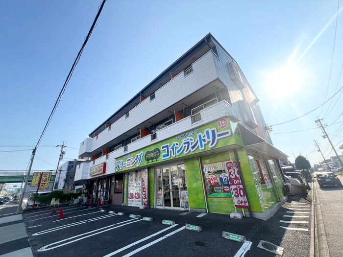 フロ－ラル二瀬の物件外観写真