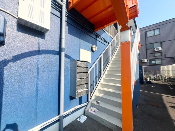 フロ－ラル二瀬の物件外観写真