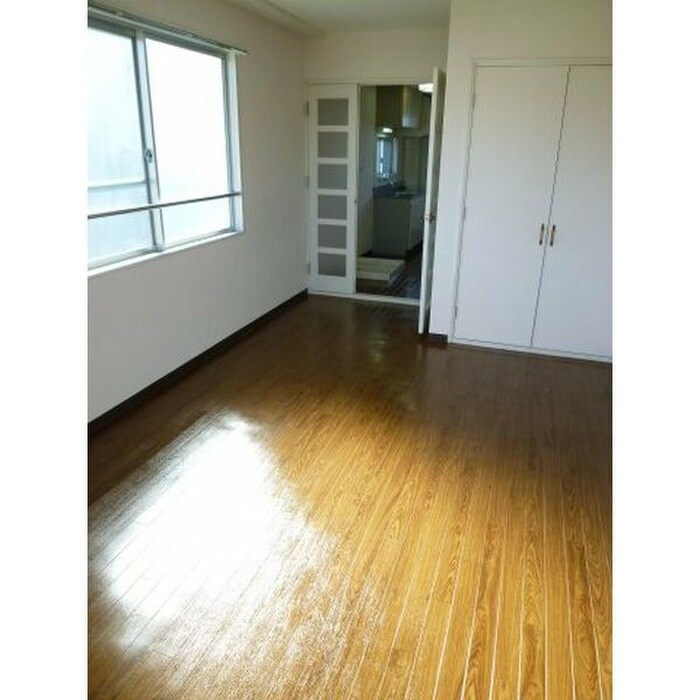 フロ－ラル二瀬の物件内観写真