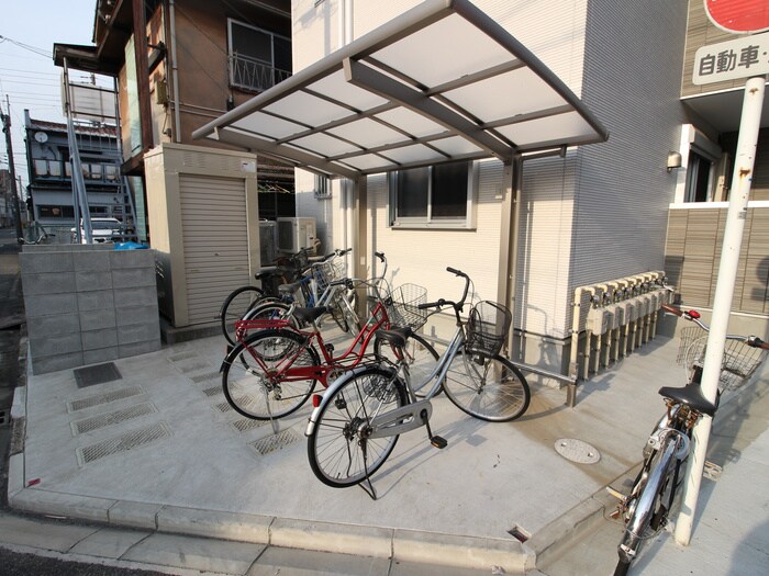 Casa　Avenue　Nakamuraの物件外観写真