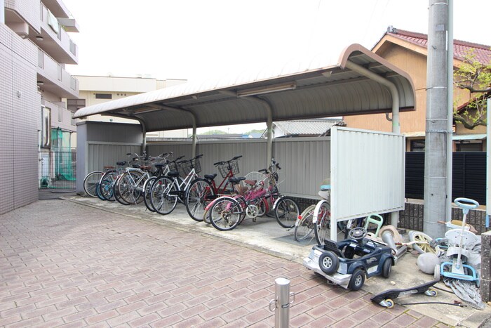 シェモワMの物件外観写真