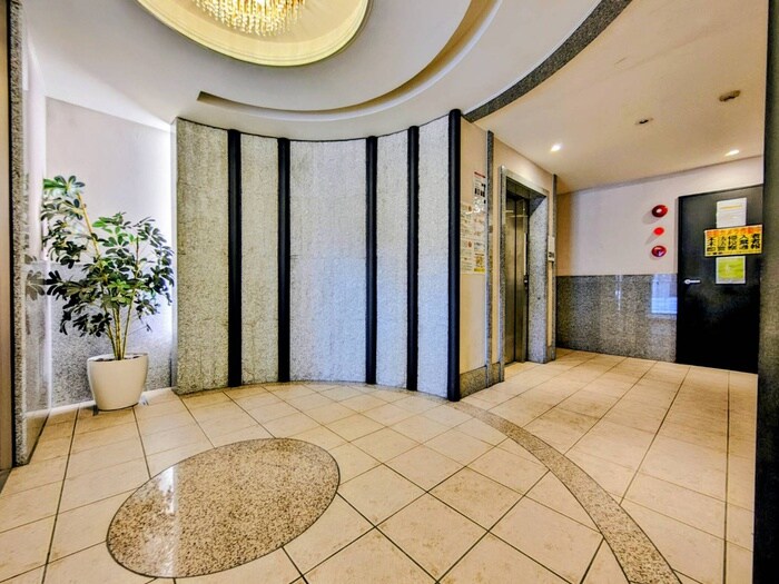 ＡＨビルの物件外観写真