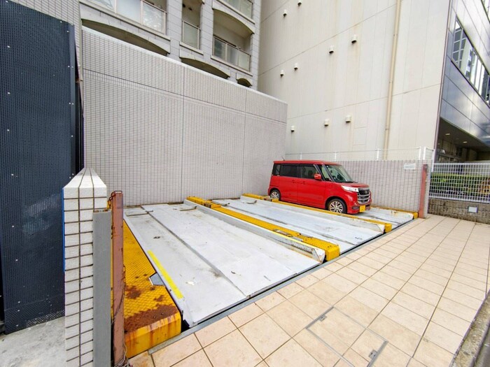 ＡＨビルの物件外観写真