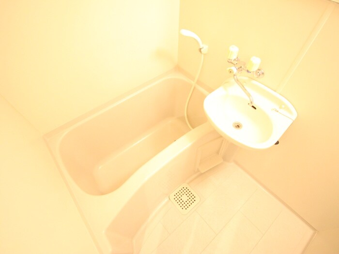 プロビデンス桜山の物件内観写真