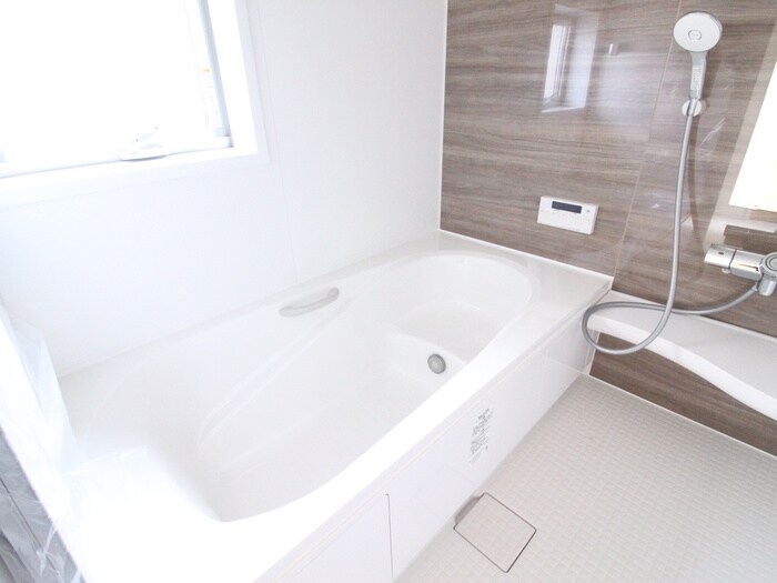 宿跡町戸建Westの物件内観写真