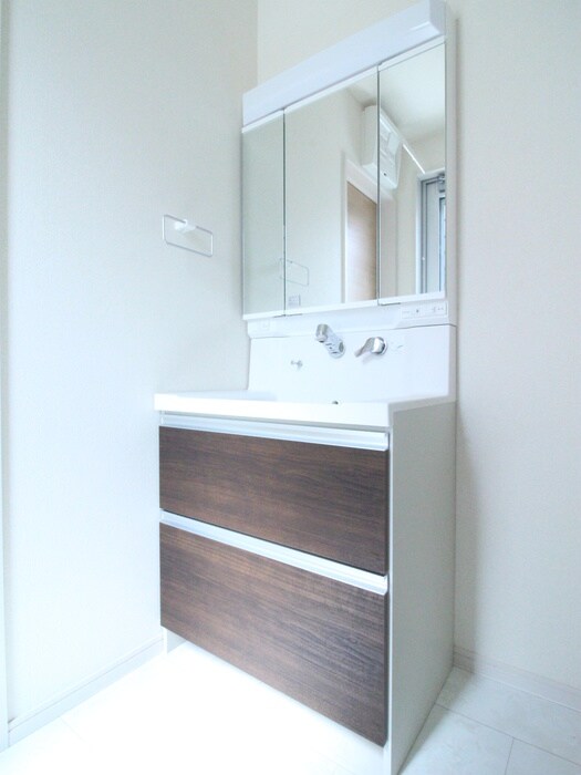 宿跡町戸建Westの物件内観写真