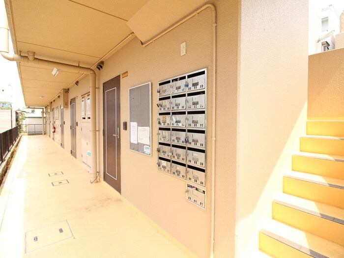 マンション菜の花の物件外観写真