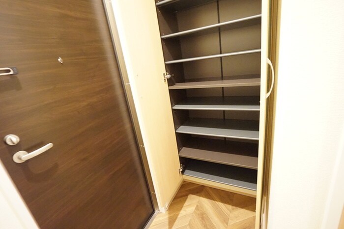 ジェレ・ジェフの物件内観写真