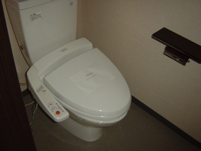 ベレ－サ鶴舞公園の物件内観写真