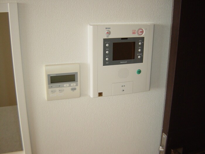 ベレ－サ鶴舞公園の物件内観写真