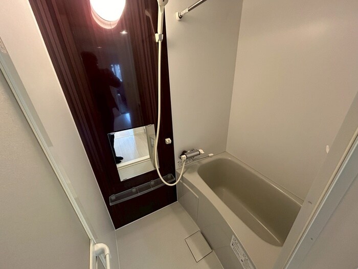 Ｃａｔｈｂｈａｒｒ　車道の物件内観写真