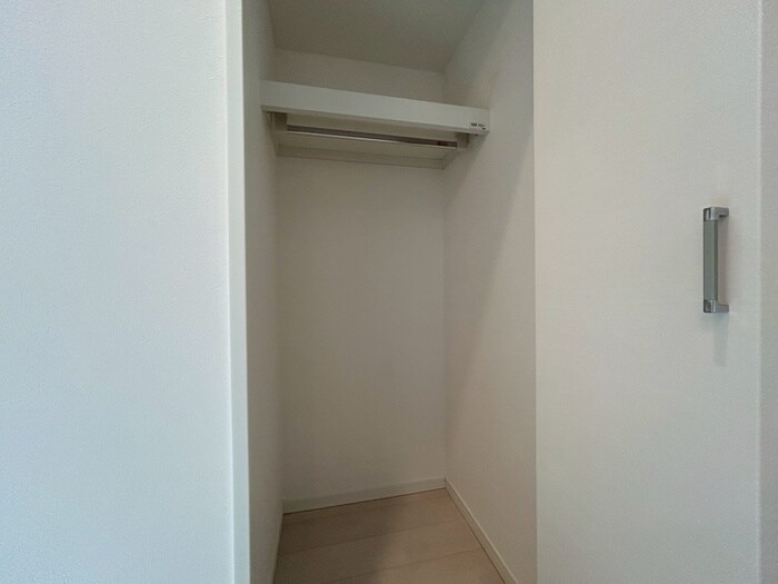 Ｃａｔｈｂｈａｒｒ　車道の物件内観写真