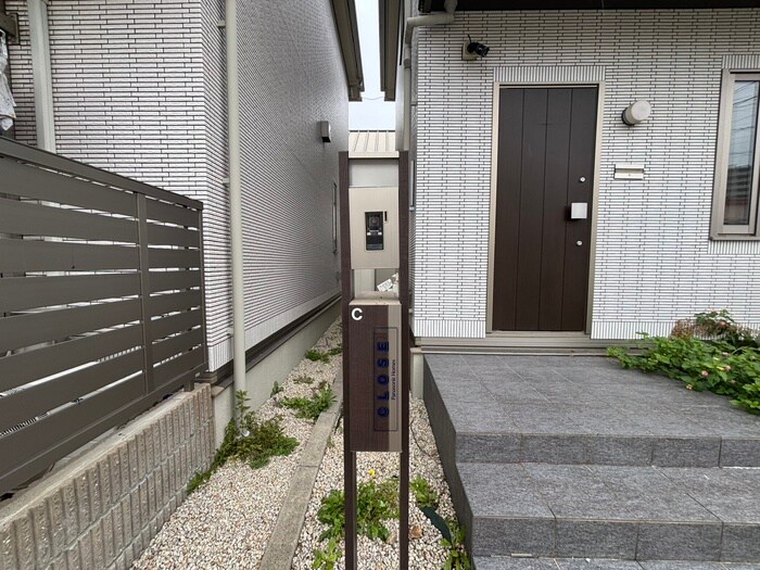 エルメゾン安城Cの物件外観写真