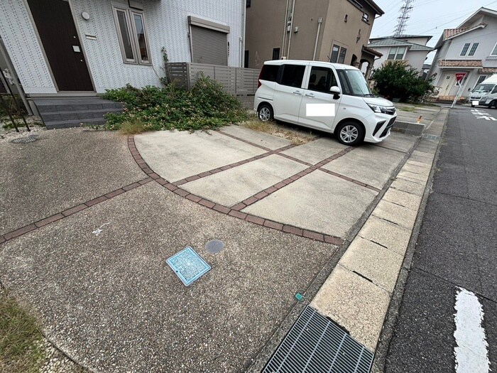 エルメゾン安城Cの物件外観写真