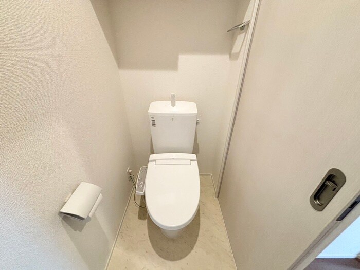 エルメゾン安城Cの物件内観写真