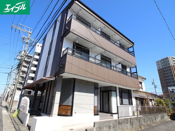 アルファ野並の物件外観写真