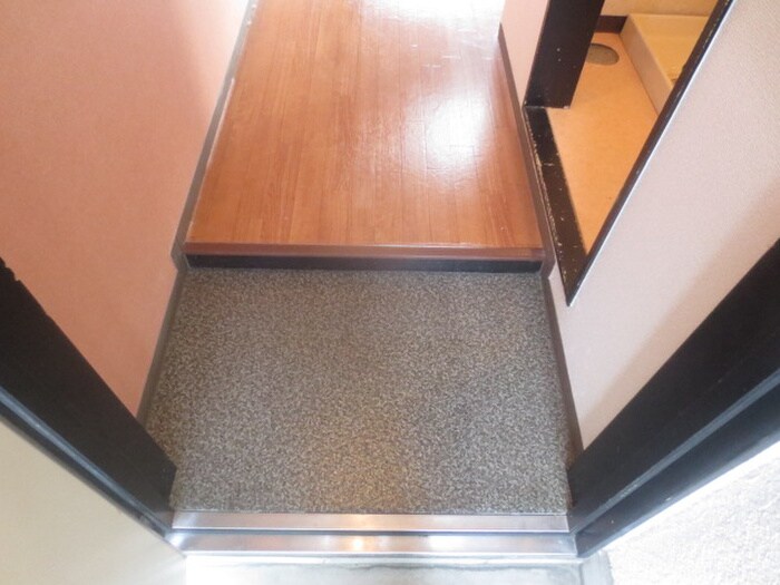 アルファ野並の物件内観写真