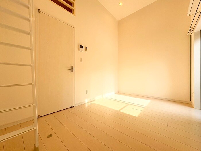 レインボーティアラの物件内観写真