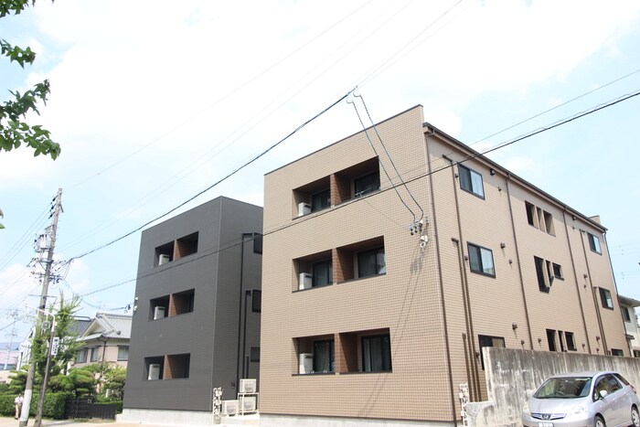 ルアロッジオの物件外観写真