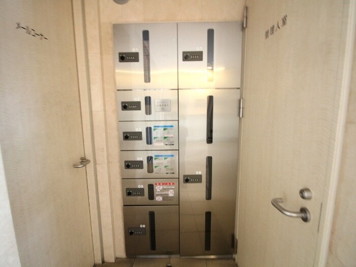 インプルーブ葵の物件外観写真