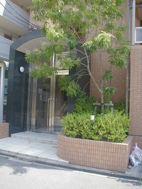 サンレ－ジュの物件外観写真