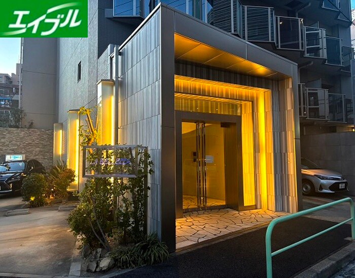 Ｌａ　Ｂｅｌｌｅｚｚａの物件外観写真