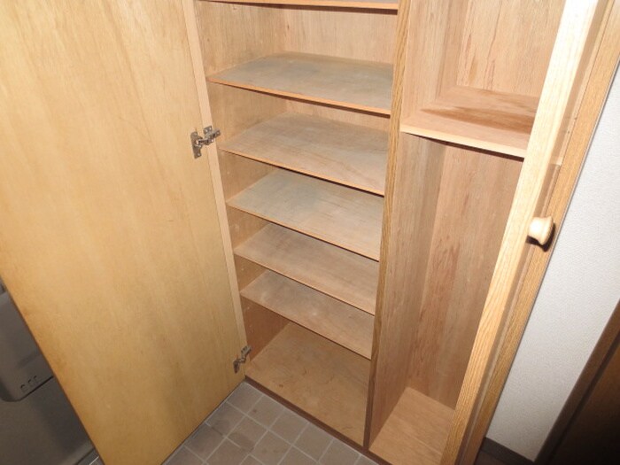 Ｋ・Ｒ・Ｔの物件内観写真