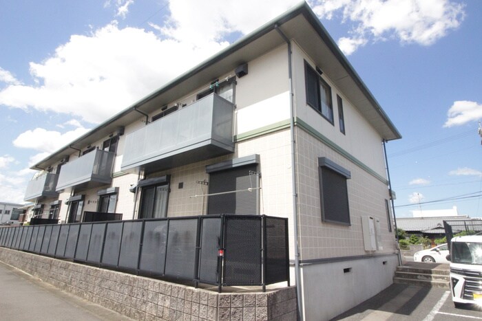 パナハイツクォーレの物件外観写真