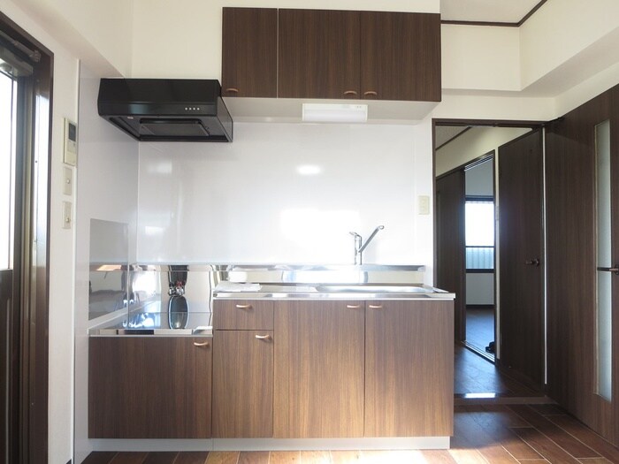 ハイライズ 鴨田の物件内観写真