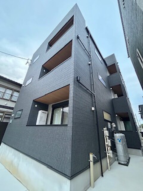 RUSCELLO守山の物件外観写真