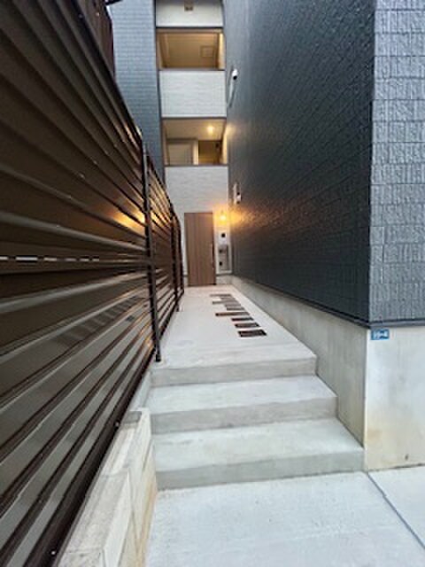 RUSCELLO守山の物件外観写真