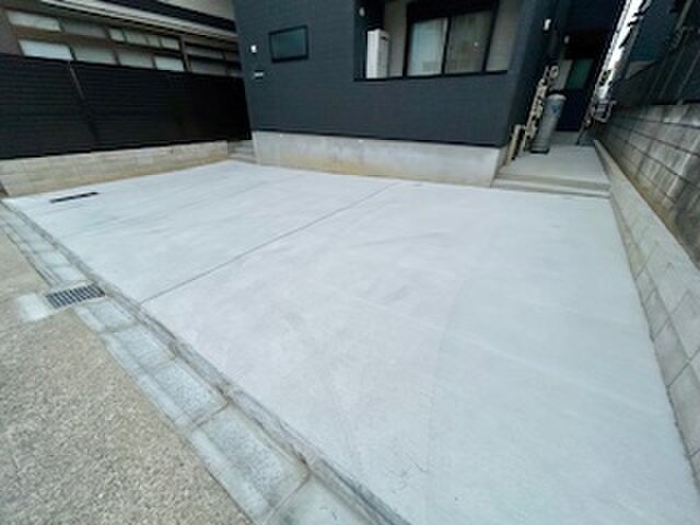 RUSCELLO守山の物件外観写真