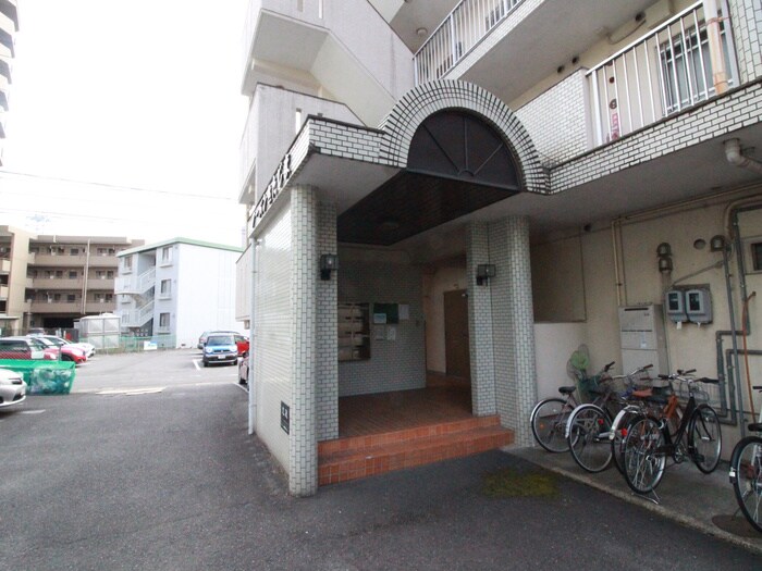 ア－バンきたじまの物件外観写真