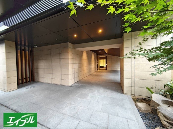 パークホームズ白壁四丁目(1402)の物件外観写真